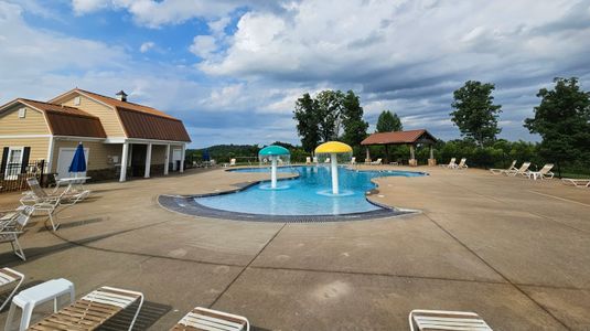 Blue Ridge Village: Meadows by Lennar in Taylors - image