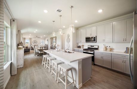 Veranda: Founders Collection by Beazer Homes in San Antonio - photo 15 15