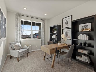 Ridgeline Vista: The Flora Collection by Meritage Homes in Brighton - photo 41 41