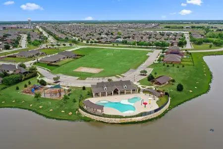 Verandah by M/I Homes in Royse City - image