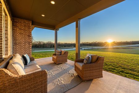 Grayson Ridge by Riverside Homebuilders in Van Alstyne - image 4