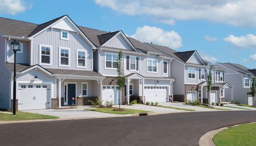 Holly Ridge by Cothran Homes in Greenville - image 12