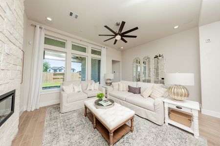 Jordan Ranch by Beazer Homes in Katy - image 6