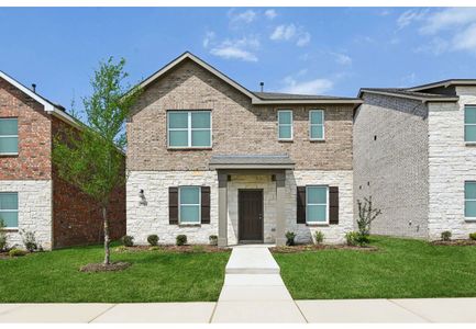 Brookshire at Legacy Hills by Starlight Homes in Celina - image