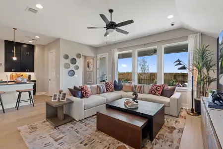 Turner's Crossing by Tri Pointe Homes in Buda - image 4