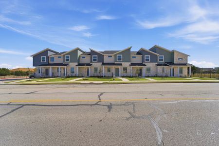 Municipal Drive Townhomes by CastleRock Communities in Leander - image 10