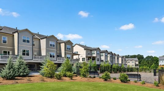 Forrest Crossing: Forrest Crossing Townhomes 3