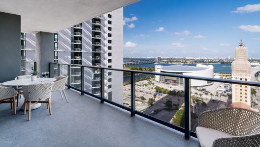 Gale Hotel & Residences Miami (former Natiivo) by Sixth Street Miami Partners LLC in Miami - photo 10 10