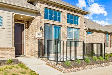 Mira Lagos by Grenadier Homes in Grand Prairie - image 6