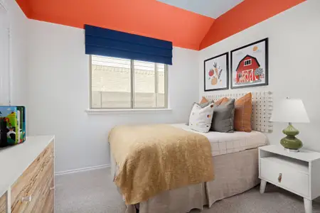 Two Step Farm 40' 12