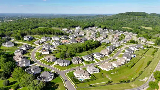 Lookaway Farms by Partners in Building in Franklin - image
