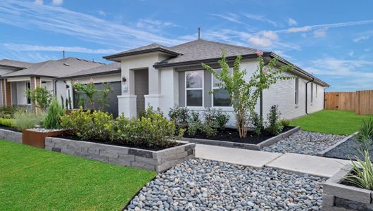 Caldwell Ranch by D.R. Horton in Rosharon - photo 16 16