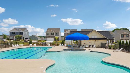The Hamptons at Hickory by D.R. Horton in Hickory - image