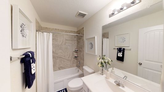 Sterling Point at Baytown Crossings: Wildflower II Collection by Lennar in Baytown - photo 33 33