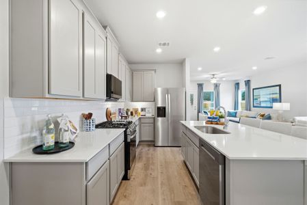 Lonestar Collection at Maple Woods 8