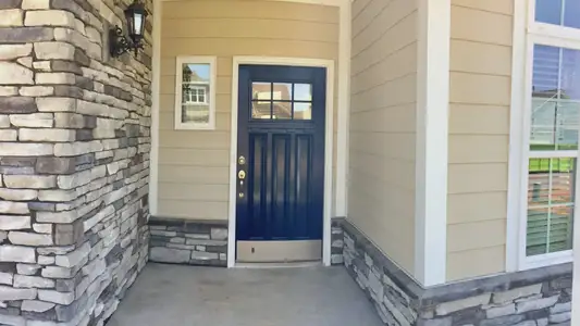 Villas on 5th by Epcon Communities in Mebane - image 4