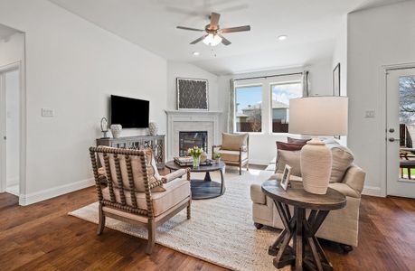 Lake Pointe at Paloma Creek by Beazer Homes in Little Elm - photo 17 17