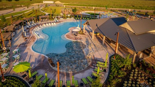 Flora by Highland Homes in Hutto - image 16