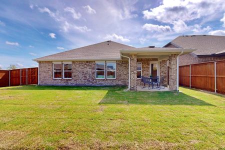 Classic Collection at Overland Grove by Century Communities in Forney - photo 12 12