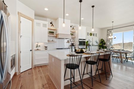 Kinston Centerra by Bridgewater Homes in Loveland - photo 7 7