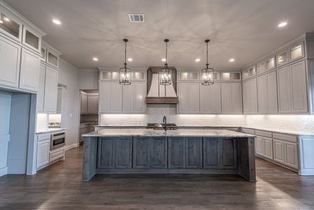 Santana Ridge by LBK Home in Weatherford - photo 6 6