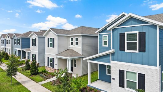 The Glades at Crossprairie: Cottage Alley 1