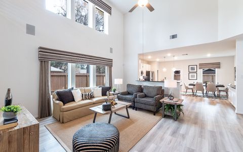 Infinity Square by CastleRock Communities in Kyle - image