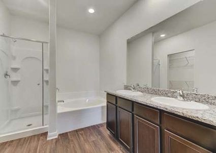 Lago Mar by LGI Homes in Santa Fe - photo 11 11