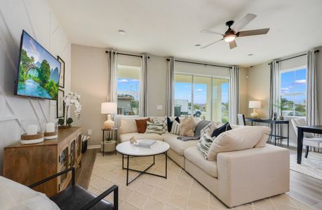 Towns at Greenleaf by Beazer Homes in Oviedo - photo 5 5