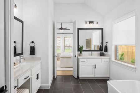 Hillside Village 50' 15