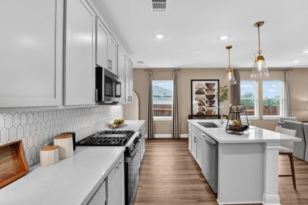 Village Grove 40s 34