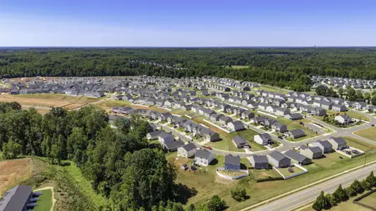 Middleton by D.R. Horton in Greensboro - image
