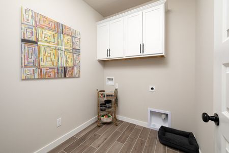 Taylor Creek Village by Hakes Brothers in Mcallen - image 7