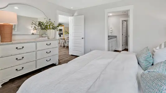 Sidbury Station by D.R. Horton in Castle Hayne - image 20