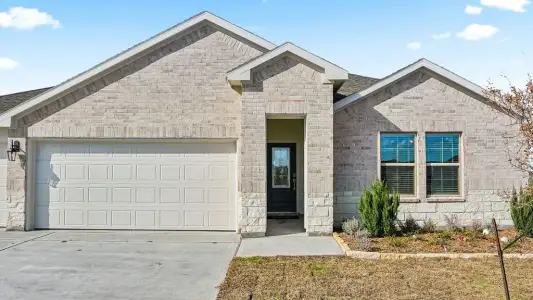 King's Landing by D.R. Horton in Corpus Christi - image