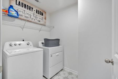 Meadow Pines by Kerley Family Homes in Dallas - image 6