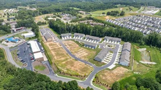 Hughes Court by D.R. Horton in Dawsonville - image