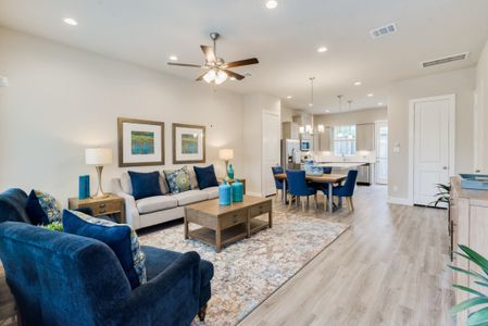 Regents Court by Colina Homes in Houston - photo 15 15