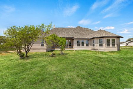 New construction Single-Family house 649 Legend Park, Castroville, TX 78009 plan 3245 - image 3