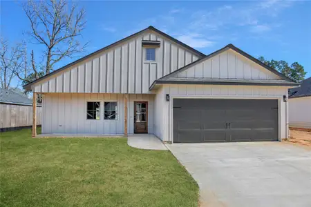 New construction Single-Family house 21 Bluegill Dr, Shepherd, TX 77371 - image
