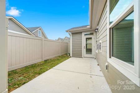 New construction Townhouse house 835A Wynnshire Dr, Hickory, NC 28601 - image 3