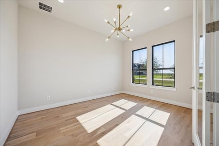 New construction Single-Family house 1020 Lake Breeze Dr, Waller, TX 77484 - image 16