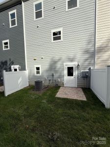 New construction Townhouse house 184 Cherry Springs Ln, Unit 1-B, Asheville, NC 28804 - image