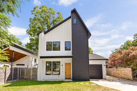 New construction Single-Family house 2717 Lyons Rd, Unit 1, Austin, TX 78702 - image