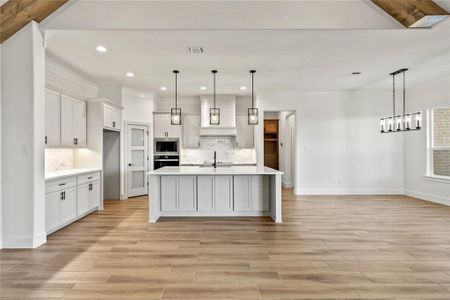 New construction Single-Family house 605 Acorn Wy, Weatherford, TX 76085 - image 7