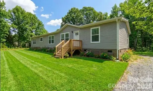 New construction Single-Family house 978 Old York Rd, Chester, SC 29706 - image