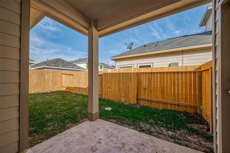 New construction Single-Family house 516 Emerald Thicket, Huffman, TX 77336 - image 4