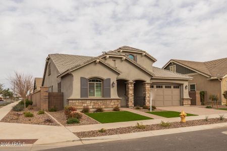 New construction Single-Family house 22878 E Carriage Way, Queen Creek, AZ 85142 null- photo 2 2