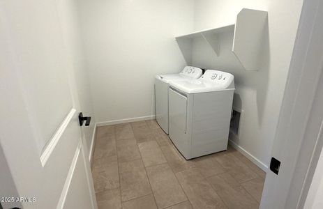 New construction Single-Family house 22645 W Irma Ln, Surprise, AZ 85387 plan Plan 4002 - image 15