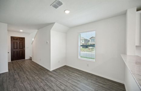 Welcoming entry way*real home pictured